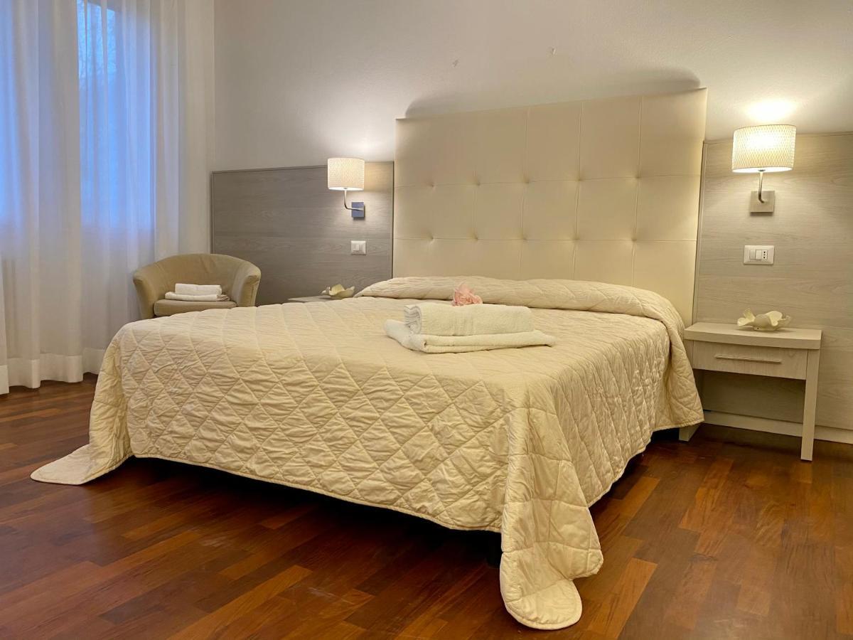 Villa Alda Suites & Rooms Cervia Exteriér fotografie